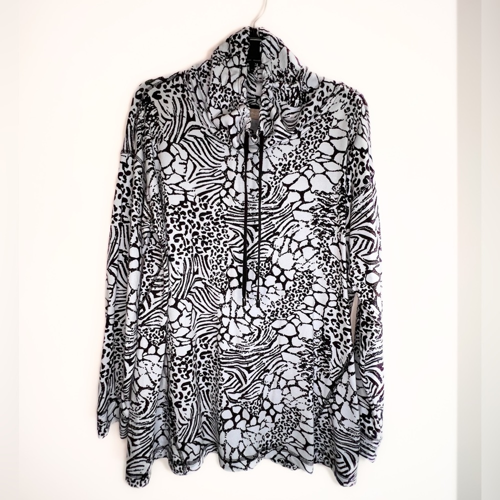 Chico's Zenergy French Terry Cowl Neck Tunic Top Size 2 / L Mixed Animal Print
